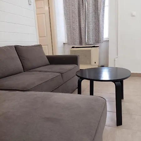 Apartment Miki's *